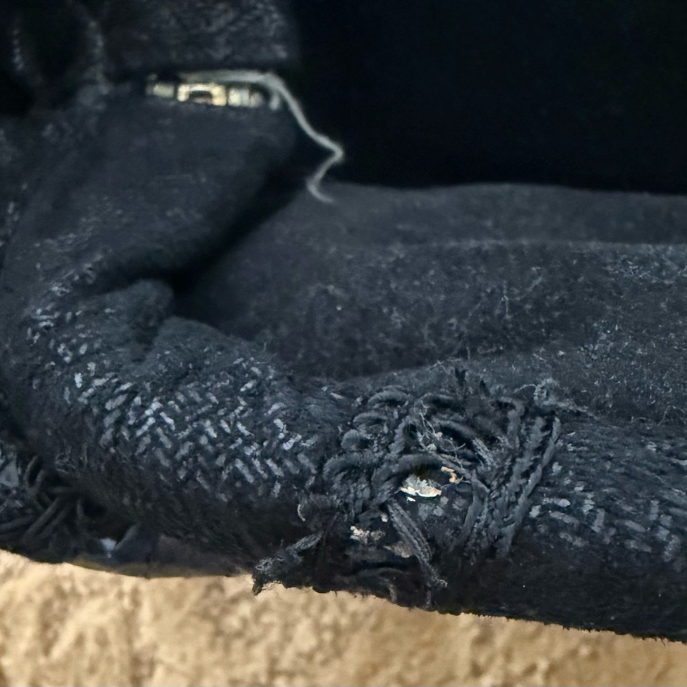 Elegant Black Clutch - Picture 5 of 5
